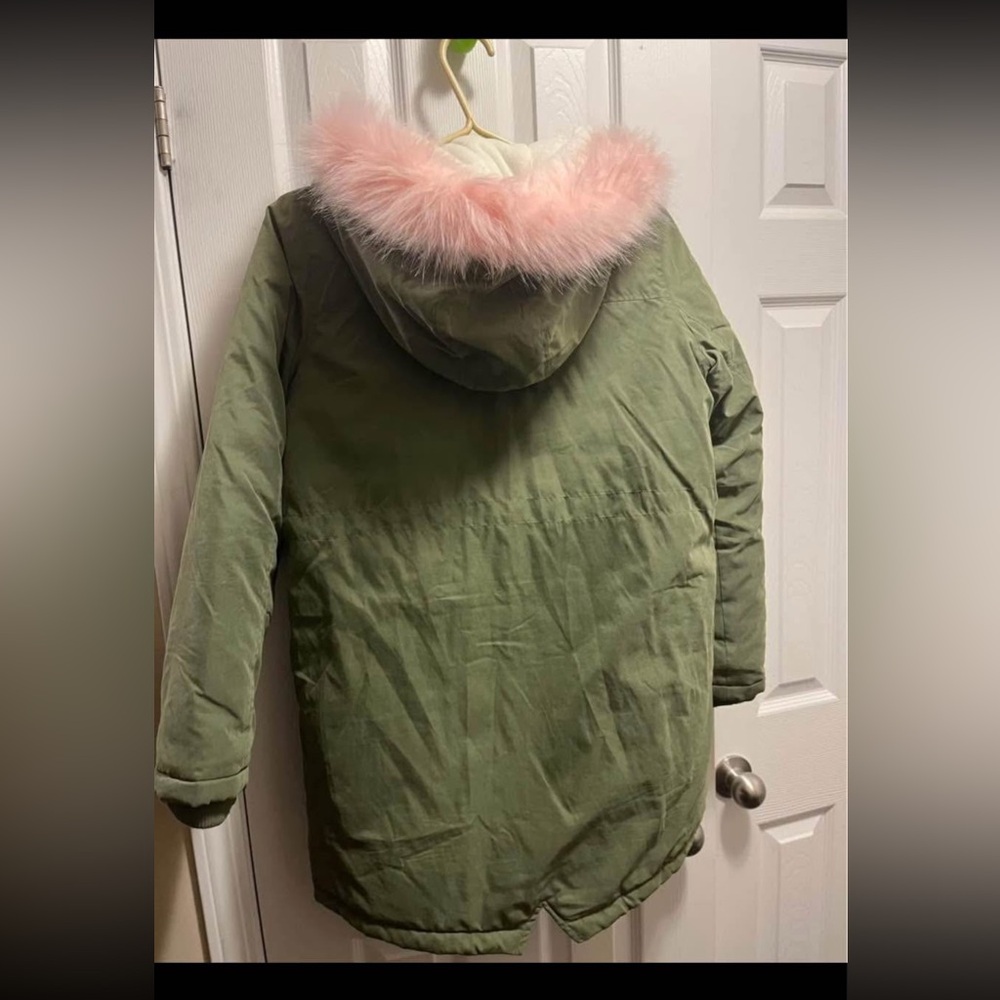 Girls George Olive Green Puffer Jacket with Pink Faux Fur Hood Trim size 14/16